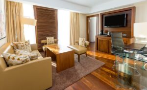 Hotel Suite